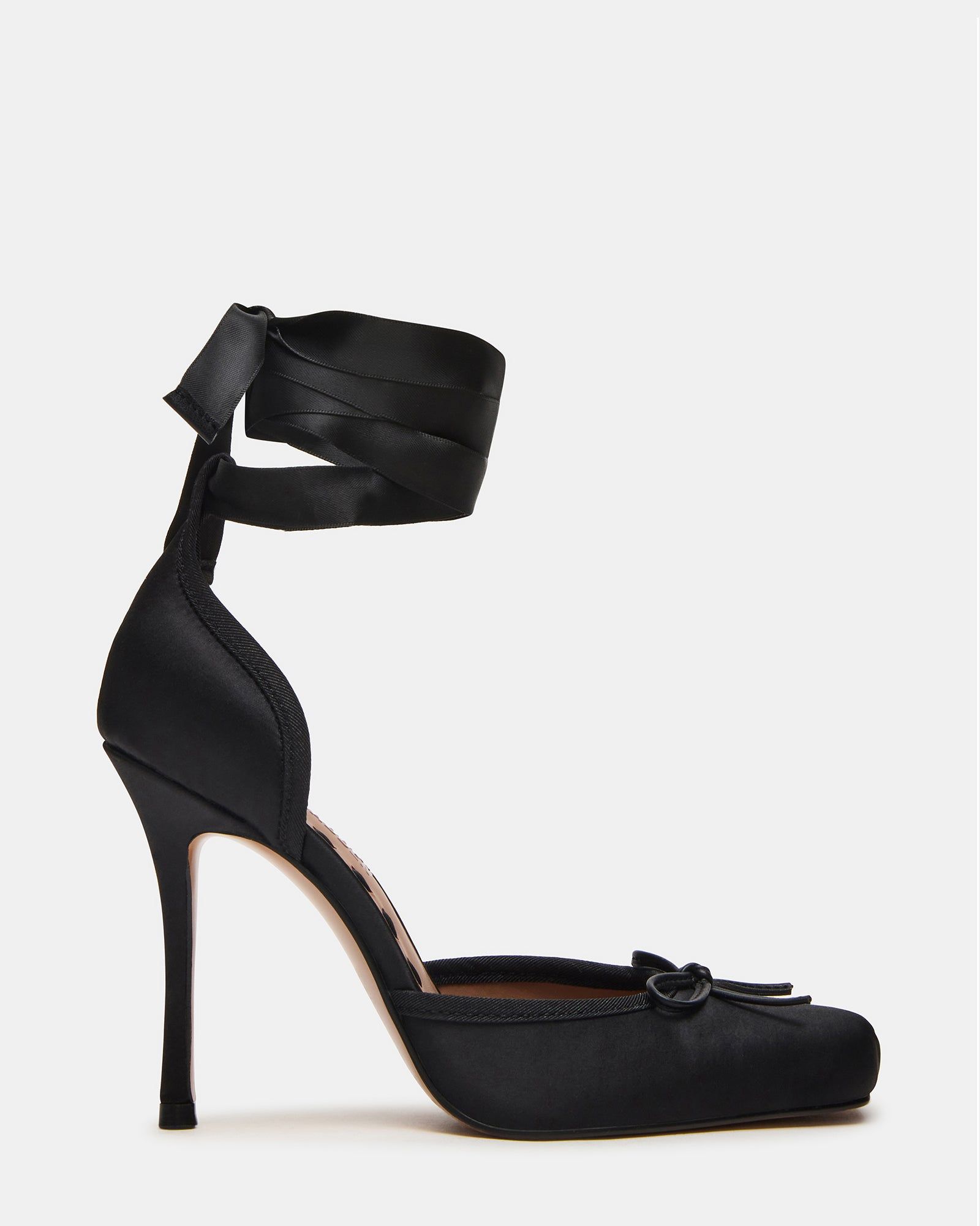 larina black satin | black satin / 8.5 / 486