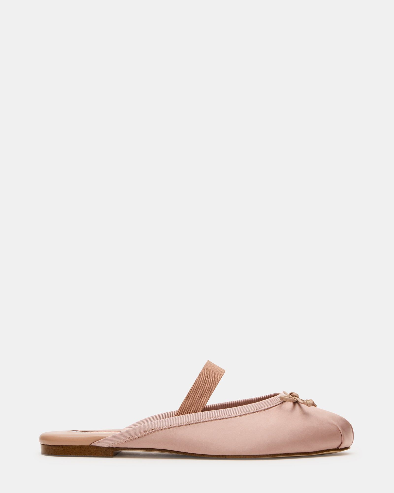 cutesy blush satin | blush satin / 8 / 306